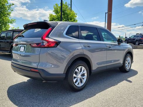 Certified 2025 Honda CR-V LX image 4