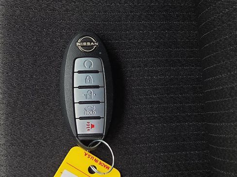 Used 2025 Nissan Altima 2.5 SV FWD image 32