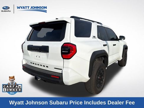 Used 2025 Toyota 4Runner TRD Off-Road Premium AWD/4WD image 6