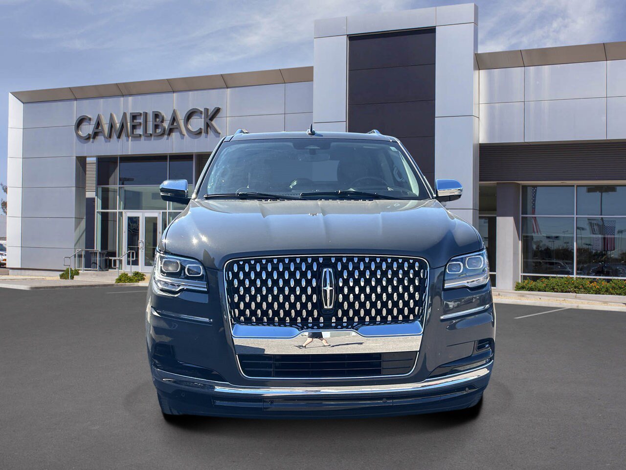Used 2024 Lincoln Navigator Black Label AWD/4WD image 3