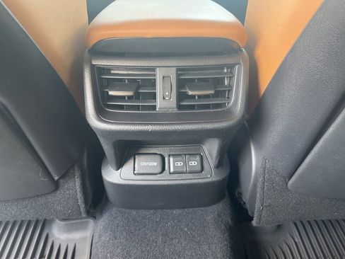 Used 2024 Lexus ES 350 w/ Premium Package FWD image 4