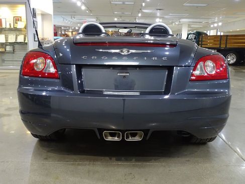 Used 2008 Chrysler Crossfire Limited RWD image 12