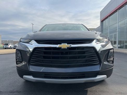Used 2022 Chevrolet Blazer LT w/ Sound & Technology Package image 2