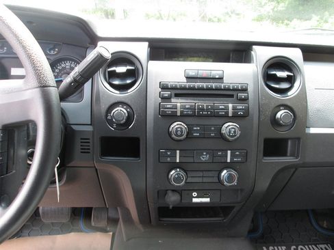 Used 2014 Ford F150 STX w/ Equipment Group 201A Mid AWD/4WD image 15