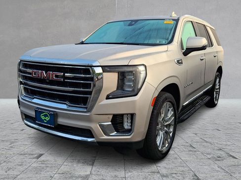 Certified 2021 GMC Yukon SLT w/ SLT Luxury Plus Package AWD/4WD image 1