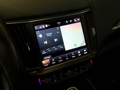 Used 2023 Maserati Levante Modena AWD/4WD image 24