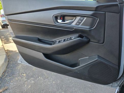 Used 2024 Honda Accord Touring image 25