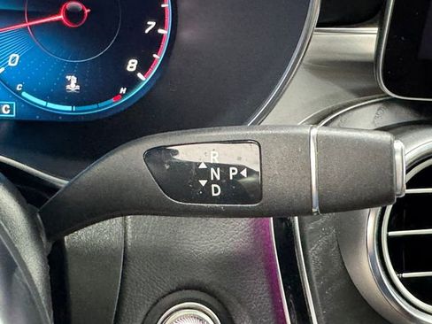 Used 2022 Mercedes-Benz GLC 300 4MATIC Coupe image 26