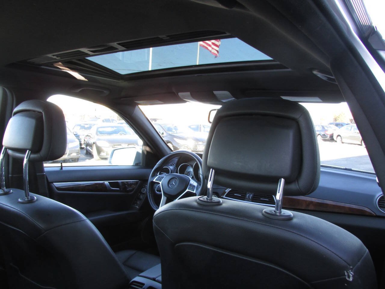 Used 2012 Mercedes-Benz C 300 4MATIC Sedan w/ Premium 1 Pkg image 17