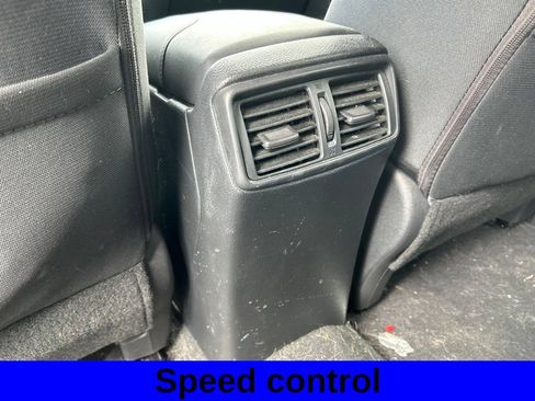 Used 2020 Nissan Rogue S AWD/4WD image 13