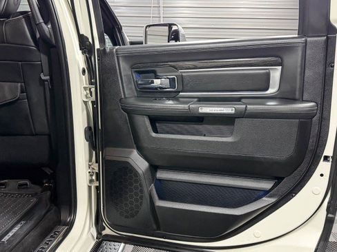 Used 2017 RAM 1500 Limited image 35