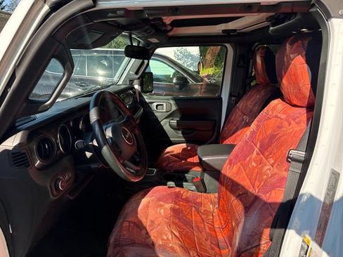 Used 2020 Jeep Wrangler Unlimited Sport AWD/4WD image 13