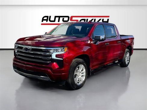 Used 2024 Chevrolet Silverado 1500 LTZ w/ Technology Package image 3