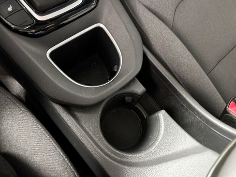 Used 2021 Hyundai Ioniq SE FWD image 15