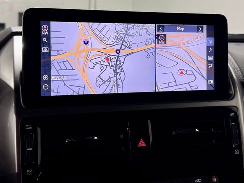 Used 2022 Lexus GX 460 Premium w/ Premium Plus Package image 4