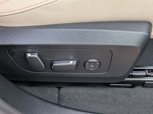 New 2026 BMW X3 xDrive30 w/ Convenience Package image 37