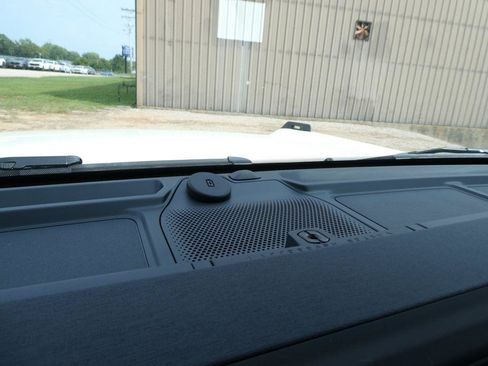 New 2026 Ford Bronco Outer Banks w/ Sasquatch Package AWD/4WD image 21