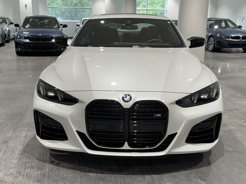 New 2026 BMW M440i Coupe w/ Premium Package RWD image 2