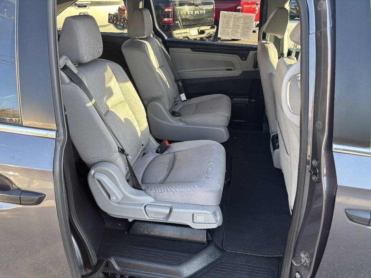 Used 2022 Honda Odyssey LX image 23