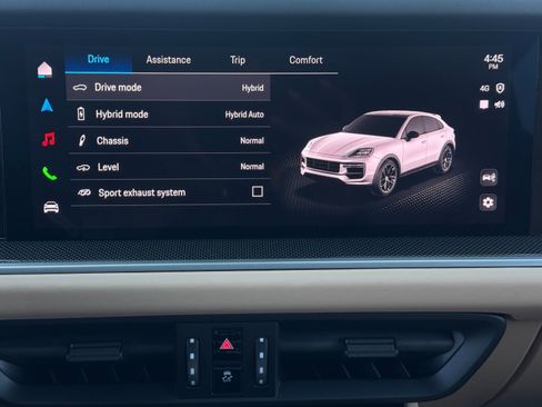 Used 2024 Porsche Cayenne Turbo image 33