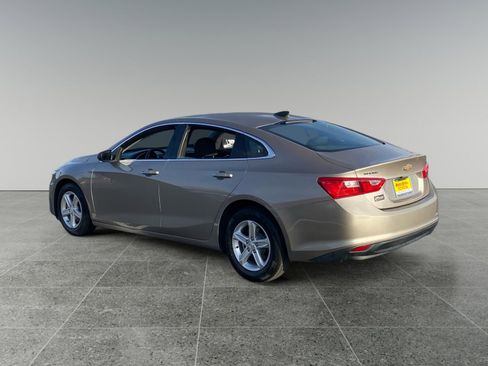 Used 2024 Chevrolet Malibu LS FWD image 3