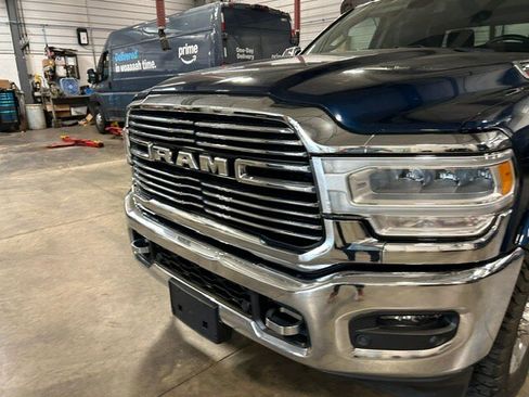 Used 2022 RAM 2500 Laramie AWD/4WD image 43