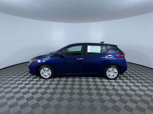 Certified 2025 Nissan Leaf S FWD image 5