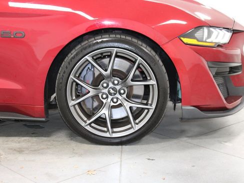 Used 2018 Ford Mustang GT Premium w/ Performance Package - Level 2 image 12