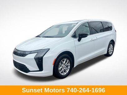New 2027 Chrysler Pacifica Select