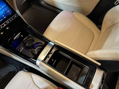 Certified 2026 Mercedes-Benz GLC 300 4MATIC image 33