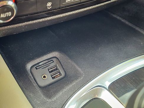 Used 2020 Buick Enclave Essence w/ Sound and Sites Package image 27