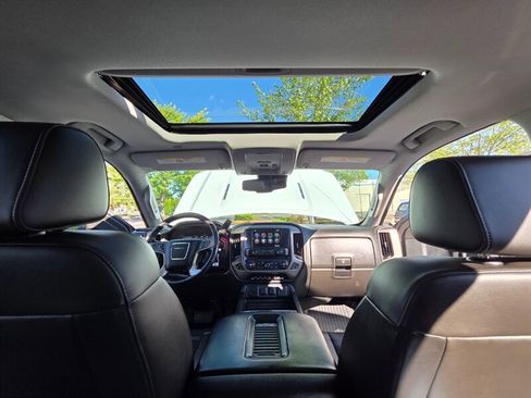 Used 2016 GMC Sierra 3500 Denali w/ Duramax Plus Package image 18