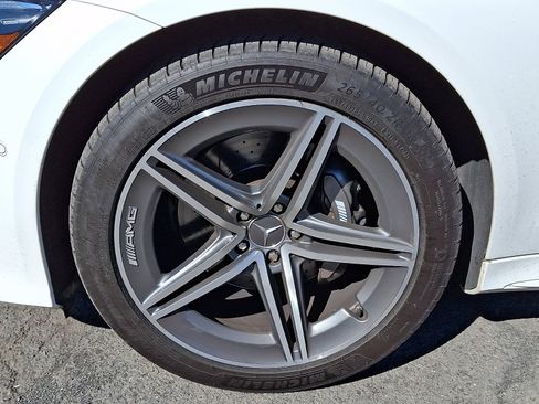 Used 2022 Mercedes-Benz AMG GT 43 image 9