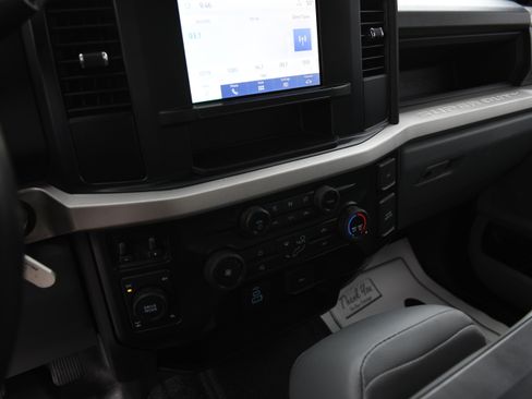 Used 2023 Ford F250 XL w/ XL Off-Road Package image 34