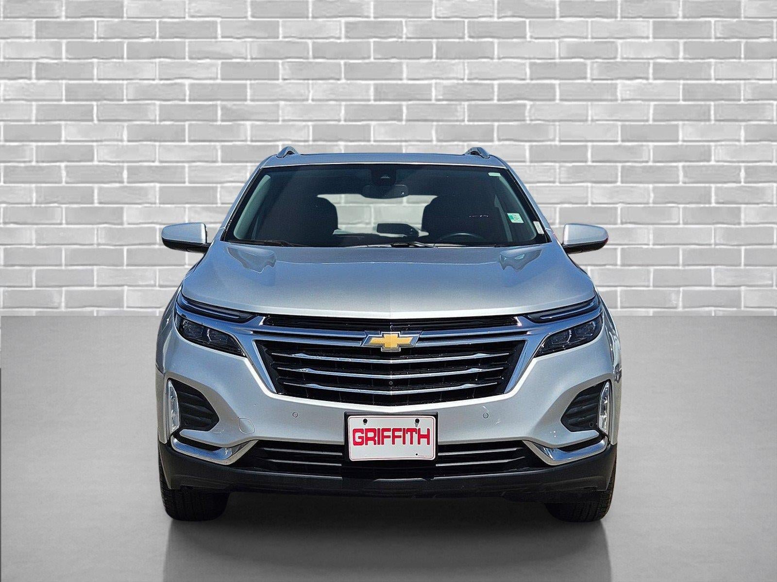 Used 2022 Chevrolet Equinox Premier AWD/4WD image 2