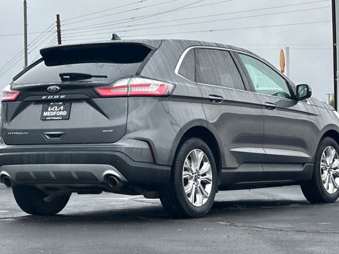 Used 2022 Ford Edge Titanium w/ Equipment Group 301A AWD/4WD image 4