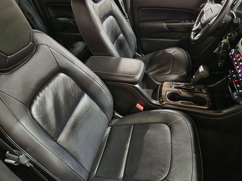 Used 2016 GMC Canyon SLT w/ Driver Alert Package image 32