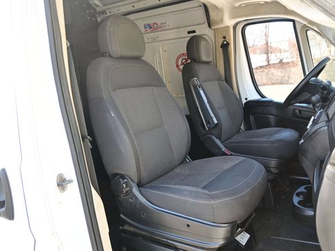Used 2017 RAM ProMaster 2500 FWD image 17