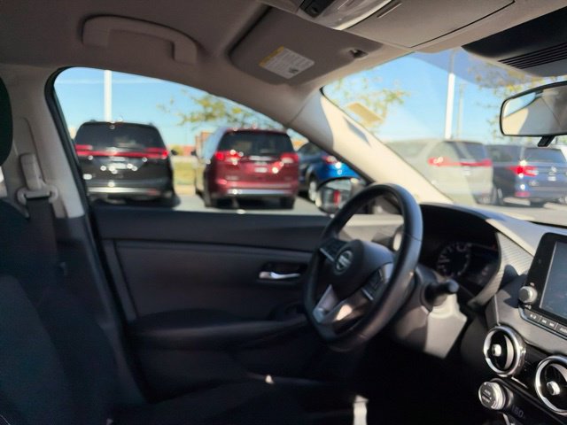 Used 2020 Nissan Sentra SV FWD image 32