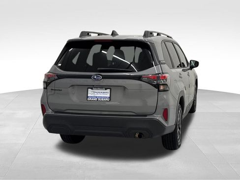 Used 2026 Subaru Forester Premium AWD/4WD image 6