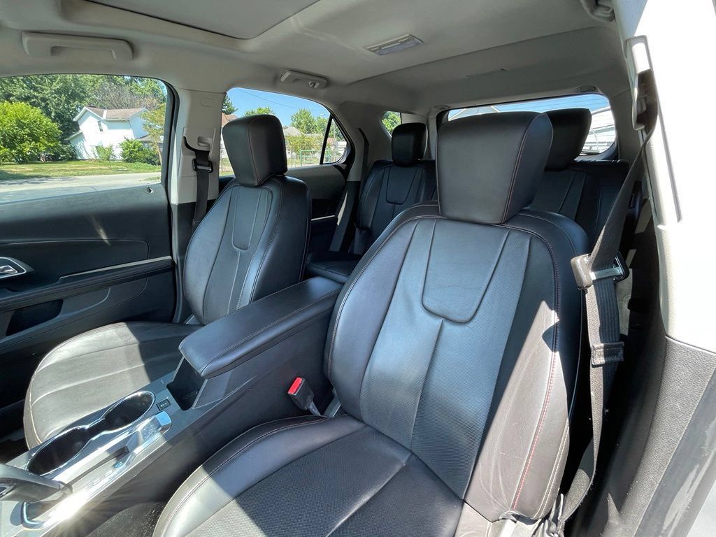 Used 2012 Chevrolet Equinox LTZ AWD/4WD image 16