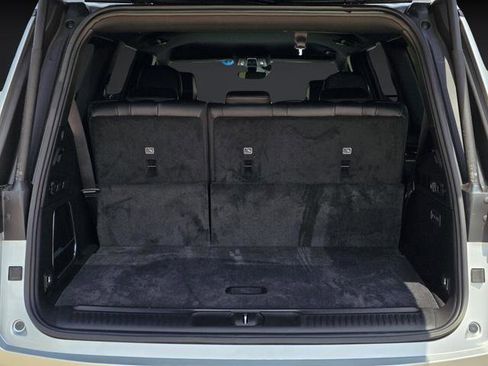 New 2026 Jeep Grand Wagoneer Limited AWD/4WD image 6