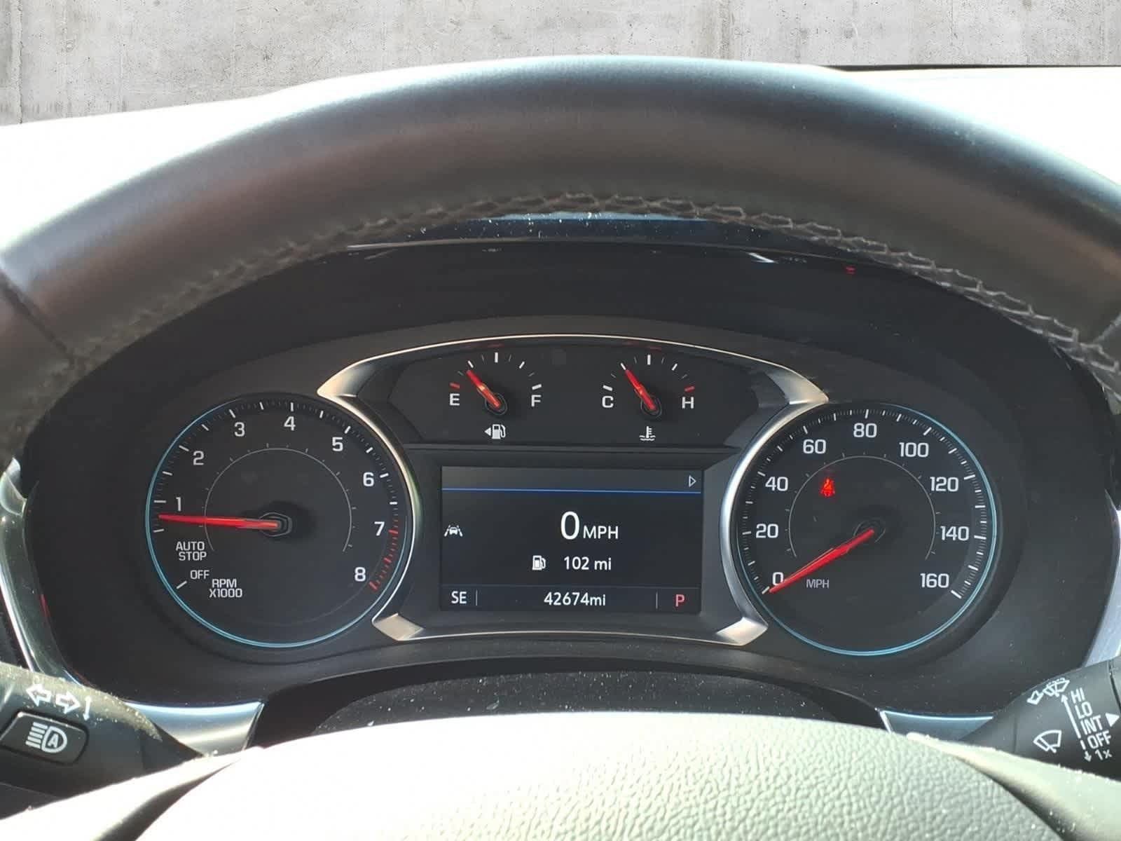 Used 2023 Chevrolet Traverse LT FWD image 15