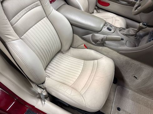 Used 2003 Chevrolet Corvette Convertible w/ Preferred Equipment Group1 image 52