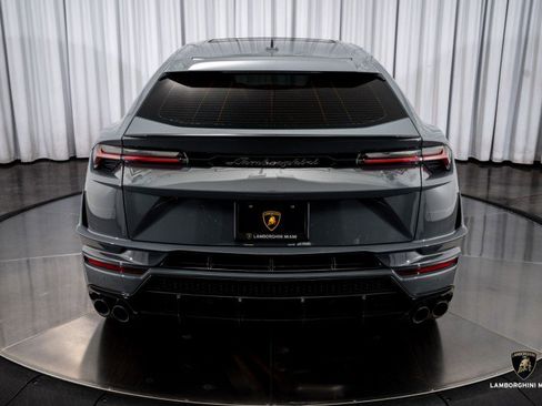 Used 2023 Lamborghini Urus S image 17