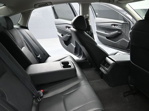 Used 2023 Honda Accord Touring image 20