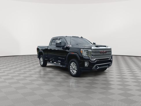 Used 2020 GMC Sierra 2500 Denali w/ Denali Ultimate Package AWD/4WD image 3