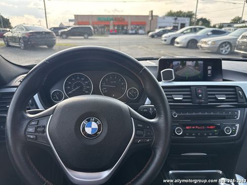 Used 2015 BMW 328i xDrive Sedan AWD/4WD image 19