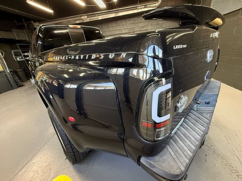 Used 2010 Ford F450 Harley-Davidson AWD/4WD image 21
