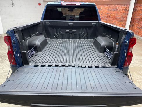 Used 2024 Chevrolet Silverado 1500 Custom w/ Turbomax Blackout Package AWD/4WD image 28